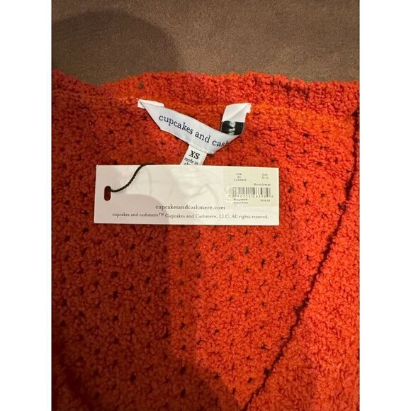 Cupcakes and Cashmere Maj Sweater NWT - Picture 6 of 8